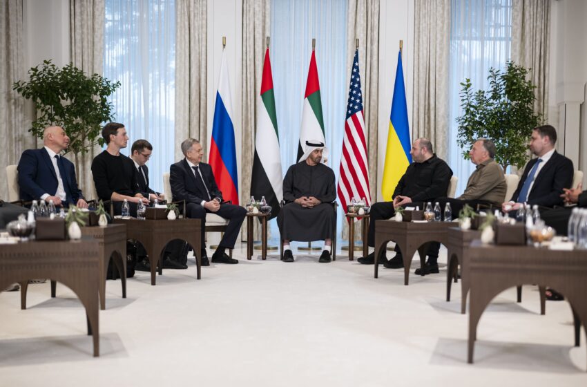  UAE President meets heads of delegations participating in US-Russia-Ukraine trilateral talks